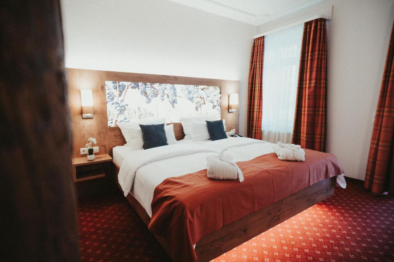 Hotel Rodderhof Bad Neuenahr-Ahrweiler Zewnętrze zdjęcie